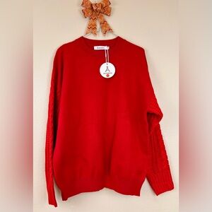 Amitié Women's Vibrant Red Long Sleeve Crew Neck Sweater Small New